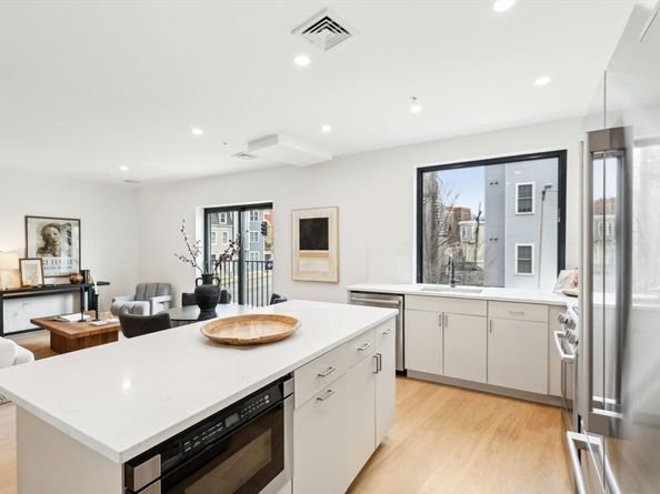 236-256 Dorchester Street 201, Boston MA 02127