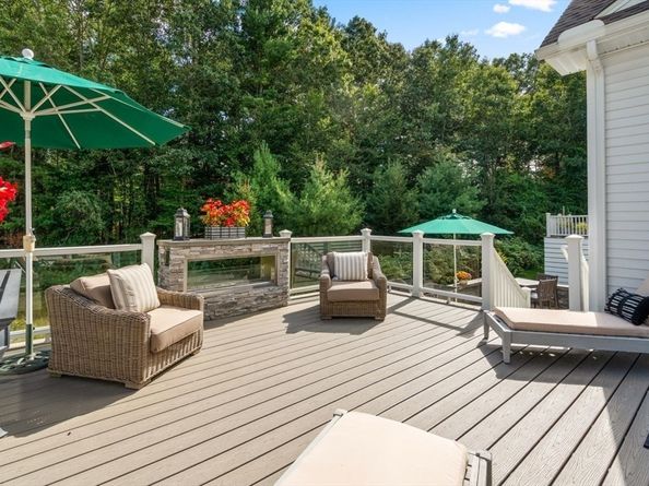 20 Jameson Dr 20, Millis MA 02054