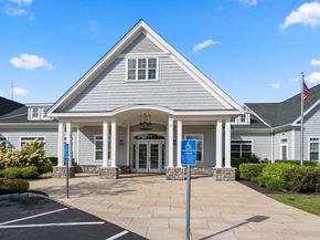20 Jameson Dr 20, Millis MA 02054