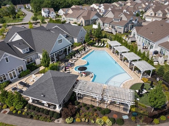 20 Jameson Dr 20, Millis MA 02054
