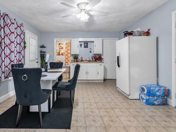 21-23 Omena Pl, Fitchburg MA 01420
