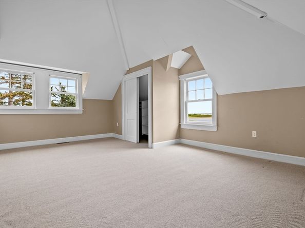 58 Eastern Point Blvd, Gloucester MA 01930