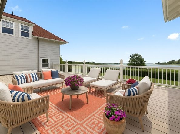 58 Eastern Point Blvd, Gloucester MA 01930