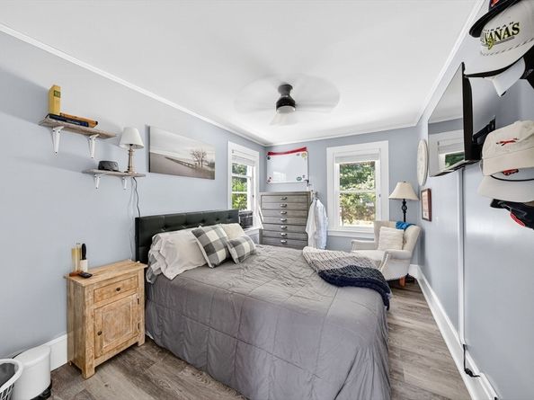 261 Marion Rd, Wareham MA 02571