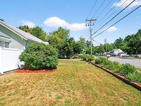 261 Marion Rd, Wareham MA 02571