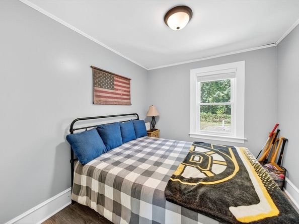 261 Marion Rd, Wareham MA 02571
