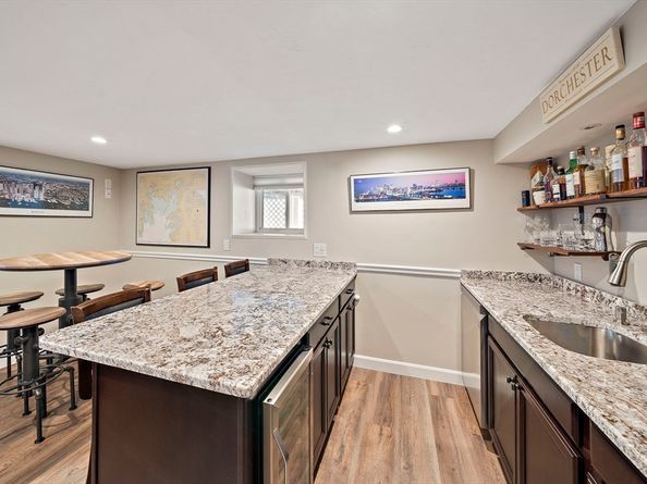 103 Minot St 103, Boston MA 02122