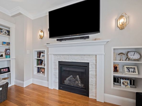 103 Minot St 103, Boston MA 02122