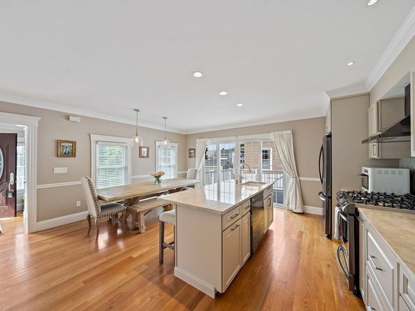 103 Minot St 103, Boston MA 02122