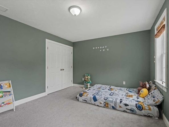 28 Mcintosh Dr 22, Stow MA 01775