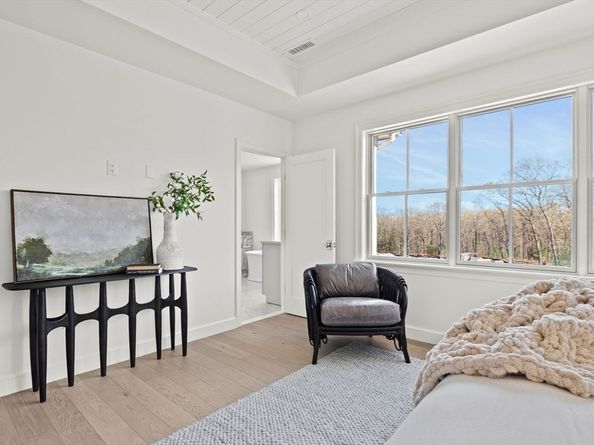 22 Common Court 22, Lexington MA 02421