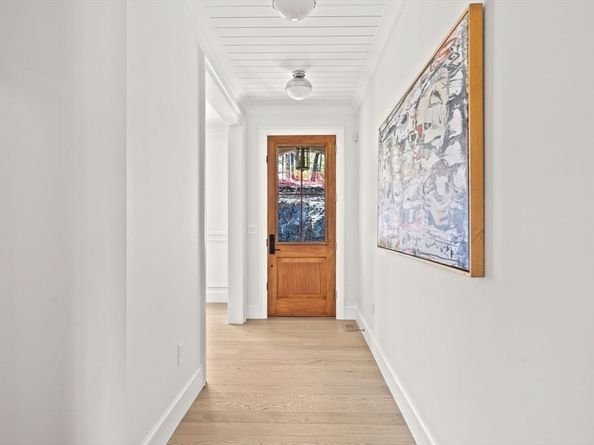 22 Common Court 22, Lexington MA 02421