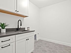 22 Common Court 22, Lexington MA 02421