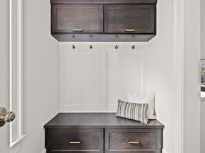 22 Common Court 22, Lexington MA 02421
