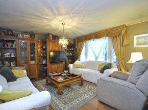 125 Walnut St, Bridgewater MA 02324