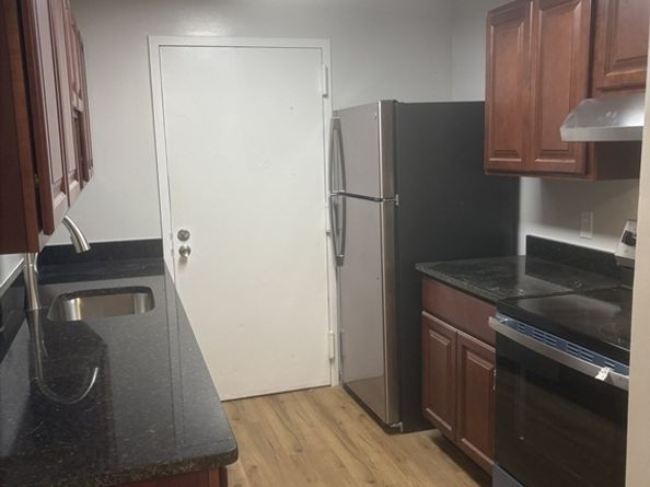 27 Village Rock Lane 20, Natick MA 01760