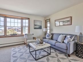 5 64th St, Newburyport MA 01950