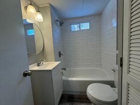 16 School House Cross Rd, Brookfield MA 01506