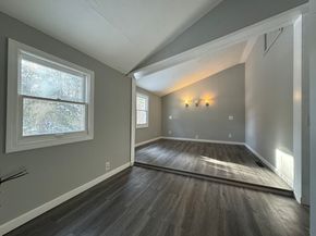 16 School House Cross Rd, Brookfield MA 01506
