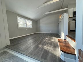 16 School House Cross Rd, Brookfield MA 01506