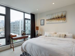 40 Traveler St 410, Boston MA 02118