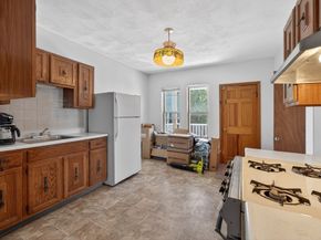 19 Bradford St, Everett MA 02149