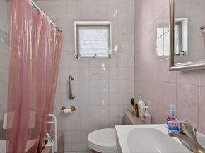 19 Bradford St, Everett MA 02149
