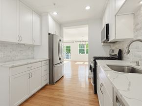 60 Lenox St 12, Norwood MA 02062