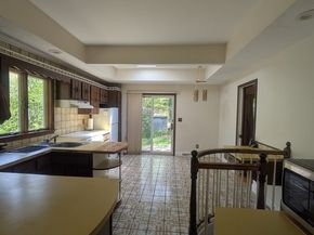 22 Vernon St, Boston MA 02136