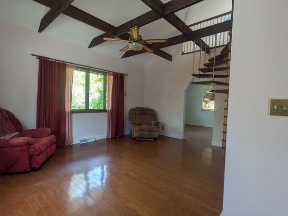 22 Vernon St, Boston MA 02136