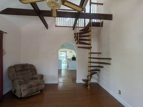 22 Vernon St, Boston MA 02136