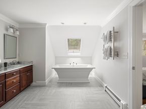 1 Brewer Way, Hingham MA 02043