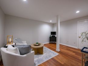 1 Brewer Way, Hingham MA 02043
