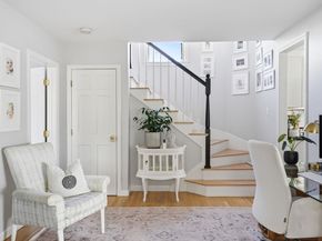 14 Stockbridge St, Cohasset MA 02025