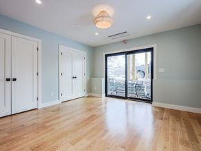68 Rowe St U:2, Boston MA 02131