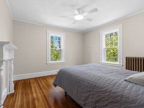10 Oak Bluff St, Medford MA 02155