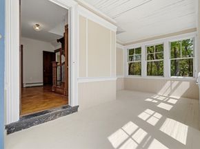 10 Oak Bluff St, Medford MA 02155