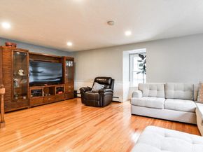 43 Dibuono Dr, Marlborough MA 01752