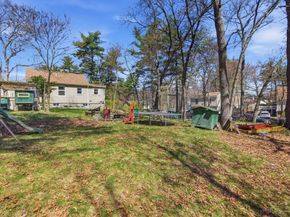 10 Avila Rd, Billerica MA 01821