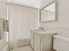 1154 Main St, Hingham MA 02043