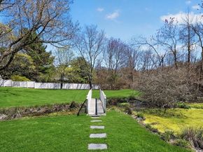 1154 Main St, Hingham MA 02043