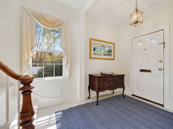 1154 Main St, Hingham MA 02043