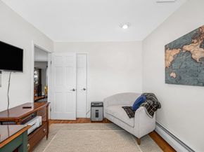 389 Marbleridge Rd, North Andover MA 01845