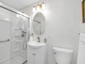 389 Marbleridge Rd, North Andover MA 01845