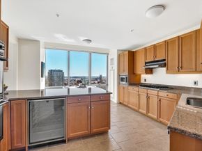 1 Avery St 24D, Boston MA 02111