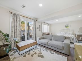 175 Tall Oaks Dr F, Weymouth MA 02190