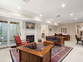 12 Fillmore Place 12, Weston MA 02493