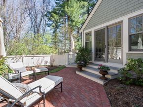 12 Fillmore Place 12, Weston MA 02493