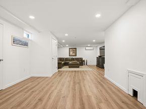 8 Jackson Dr 8, Upton MA 01568