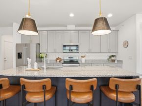 8 Jackson Dr 8, Upton MA 01568